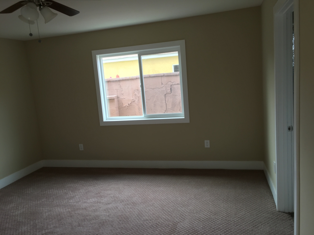 Room To Rent 1 Bed Rooming House For Rent in Long Beach CA Ad11488