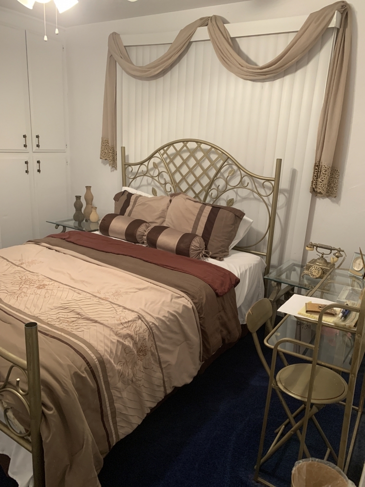 Room To Rent 1 Bed Rooming House For Rent in Rialto CA Ad14899